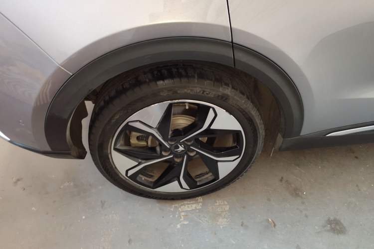 Used ARCFOX Alpha T 2022 653S+ 160kW
