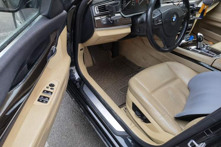 Used BMW 7 Series 2009 740Li Leading Model Driver Seat