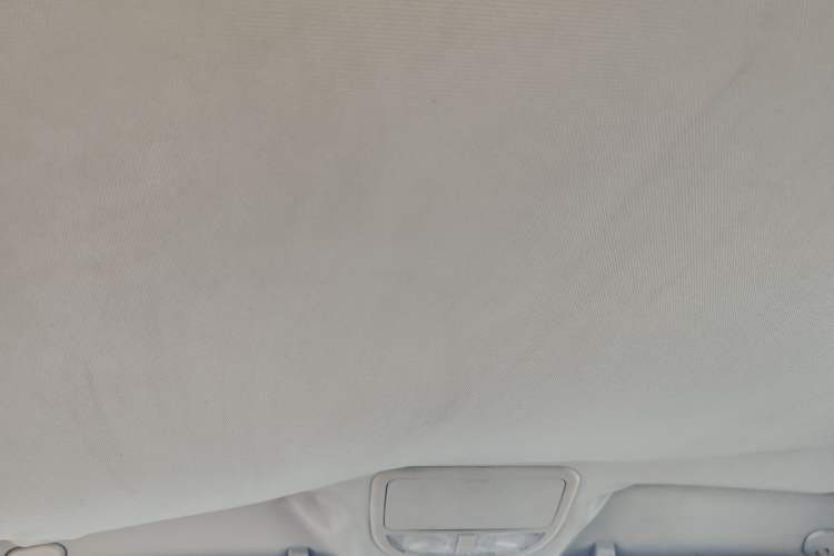 Used Geely Auto Classic Emgrand 2013 Sedan 1.8L Manual Entry-Level CNG Model
