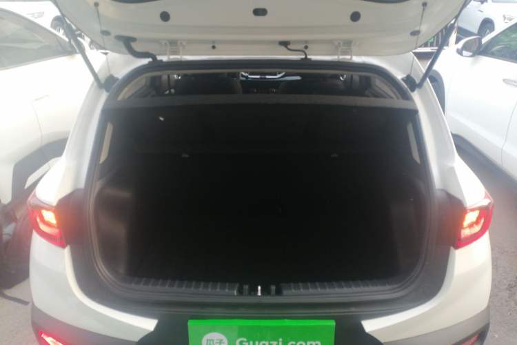 Used Kia kx1 Stonic 2019 1.4L Automatic Fun Edition China VI