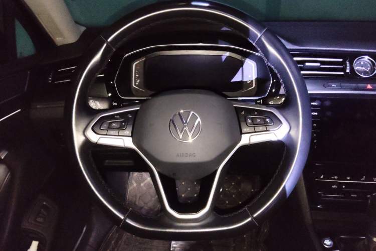 Used Volkswagen Magotan 2020 330TSI DSG Luxury Edition
