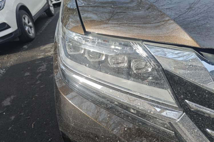 Used Honda Elysion 2016 2.4L Luxury Edition
