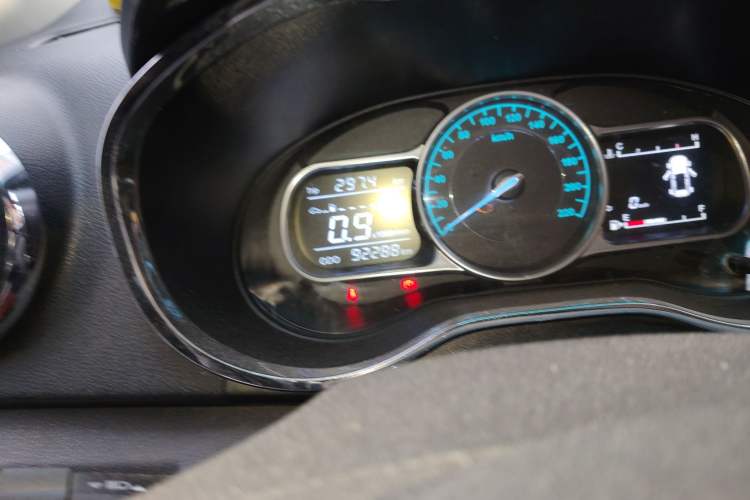 Used SWM X3 2017 1.5T Manual Fashion Model
