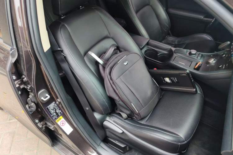 Used Lexus CT 2014 CT200h Comfort Edition Monochrome