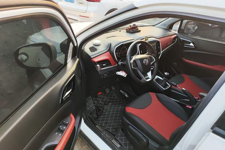 Used Brilliance V3 2017 1.5L Manual Smart Model
