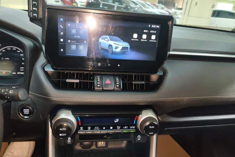 Used Toyota Wildlander 2023 2.0L CVT Two-Wheel Drive Luxury PLUS Edition Audio And AC Panel