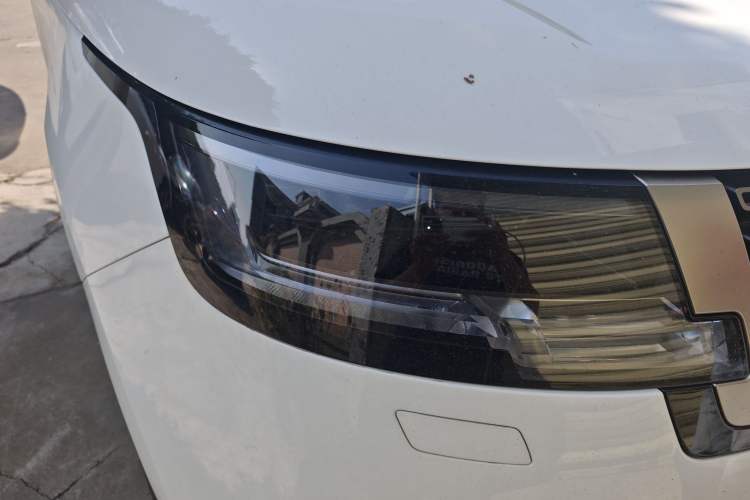 Used Land Rover Range 2023 3.0 L6 360 PS Grand Edition
