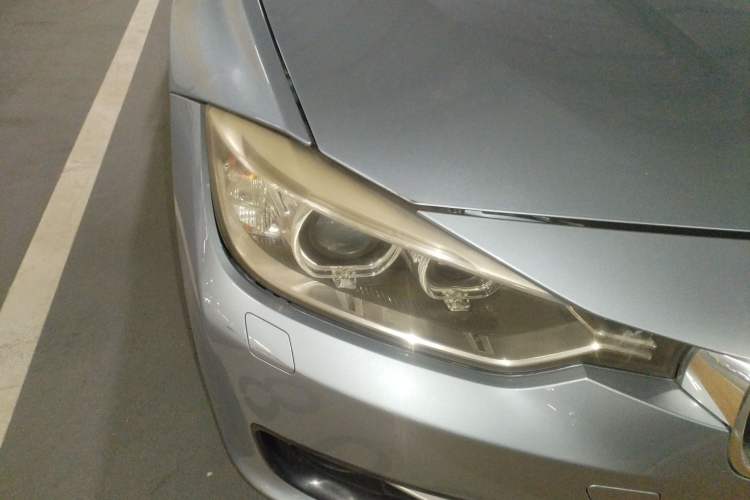Used BMW 3 Series 2013 320i Sport Design Package
