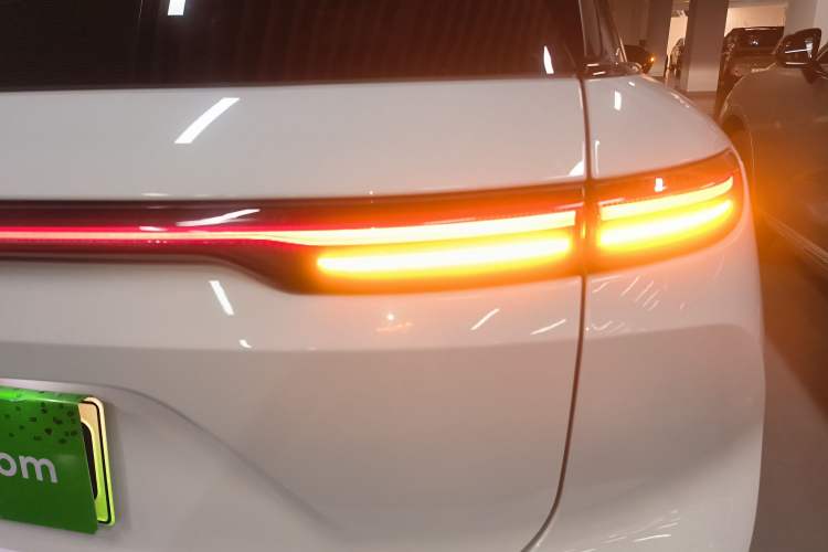 Used Nio ES6 2023 75 kWh
