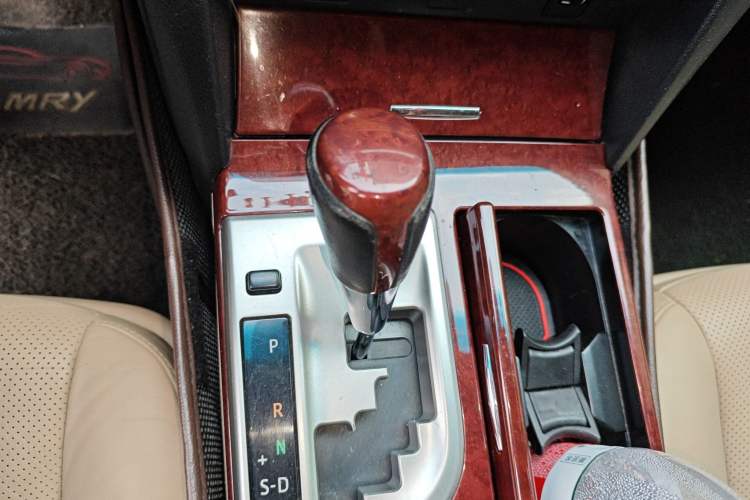 Used Toyota Camry 2013 2.0G Comfort Edition Gear Lever