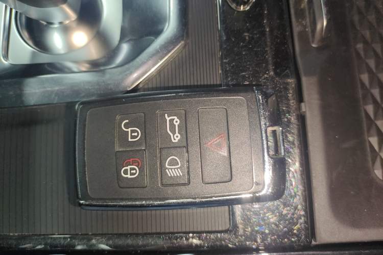 Used Land Rover Range Evoque 2020 249 PS R-DYNAMIC S Black Edition Sport Version Vehicle Key