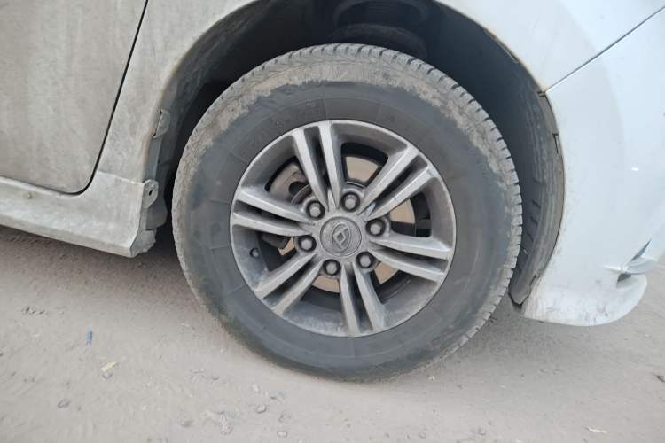 Used SAIC MAXUS G10 2019 PLUS 2.0T Automatic Elite Edition China V Standard Right Front Wheel Hub