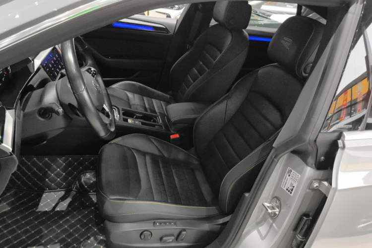 Used Volkswagen FAW-Volkswagen CC 2024 380TSI Striking Edition
