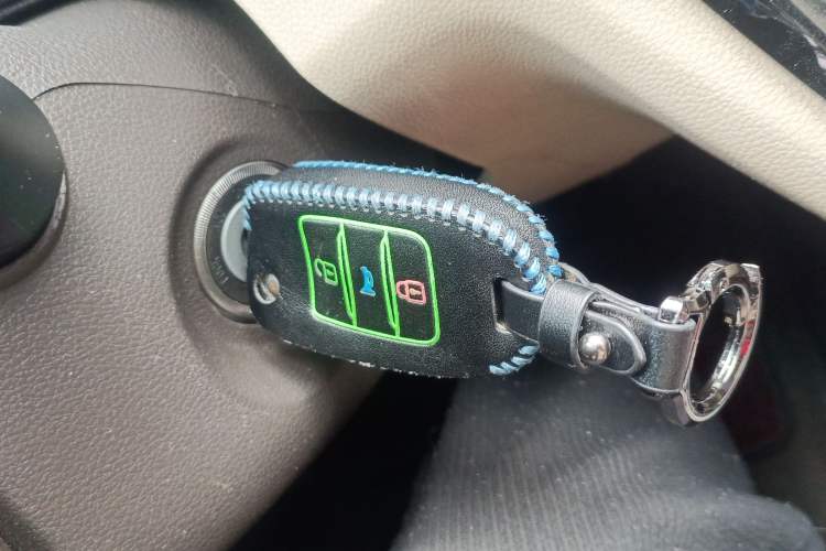 Used Jinbei 750 2015 1.5L Luxury Model