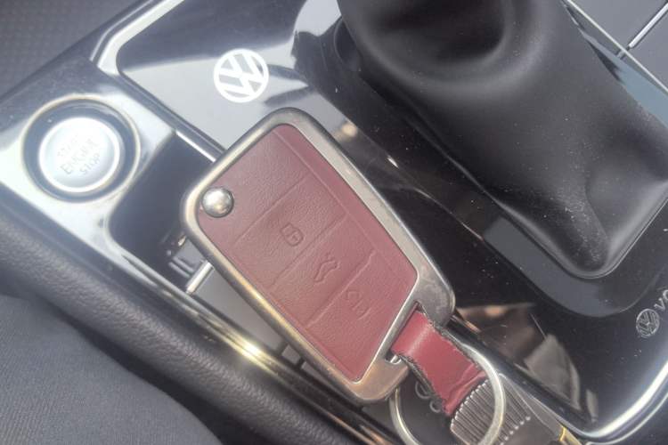 Used Volkswagen Sagitar 2026 Model 30 Million Units Selected 300TSI DSG Surpassing Edition