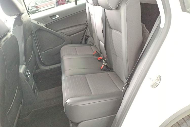 Used Volkswagen Tiguan 2016 280TSI Automatic Two-Wheel-Drive Silk Road Style Edition