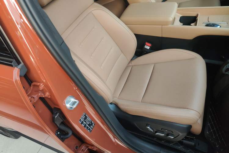 Used Hyundai Santa Fe 2024 2.0T Connoisseur Pro Max
