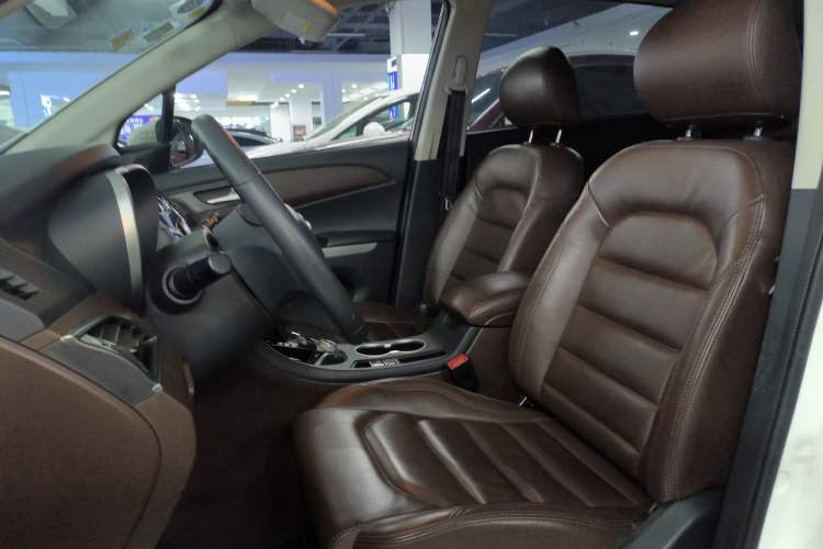 Used Haima Fumei F7 2017 1.5T 7-Seater Automatic Standard Edition Left Front Seat