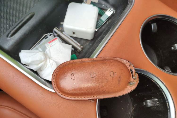 Used Li Auto L8 2023 Air model Vehicle Key