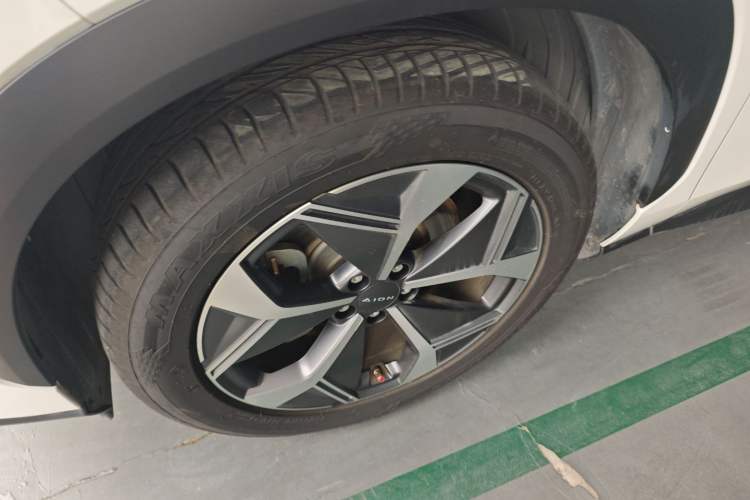 Used AION V 2021 Plus 70 Smart Technology Edition Lithium Iron Phosphate