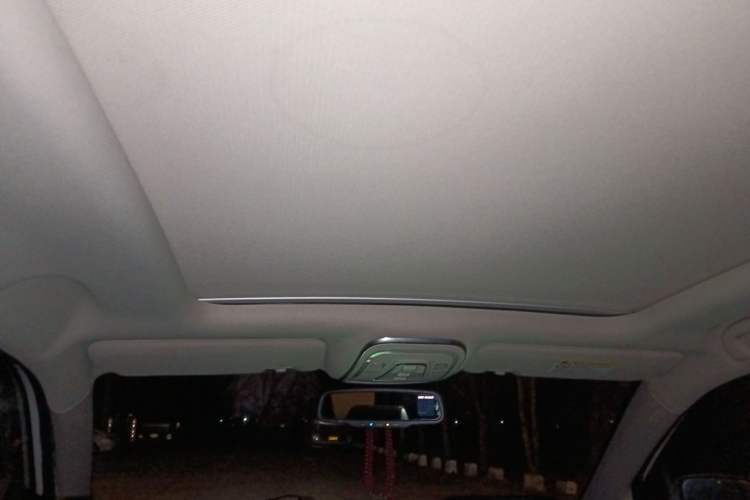 Used BYD Tang New Energy 2015 2.0T Four-Wheel-Drive Flagship Model
