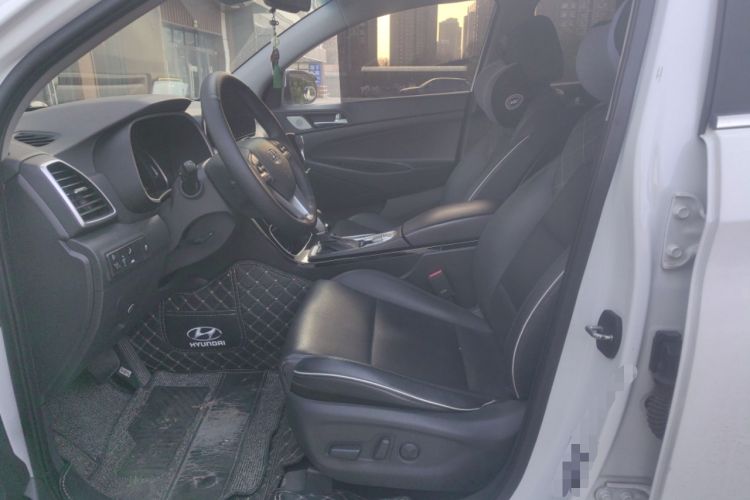 Used Hyundai Tucson 2019 280TGDi Dual-Clutch Two-Wheel Drive Luxury Edition China V Standard