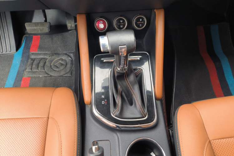 Used Oshan CX70 2018 CX70T 1.5T Automatic Tianqing Edition
