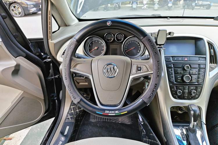 Used Buick GT 2013 GT 1.6L Automatic Fashion Edition
