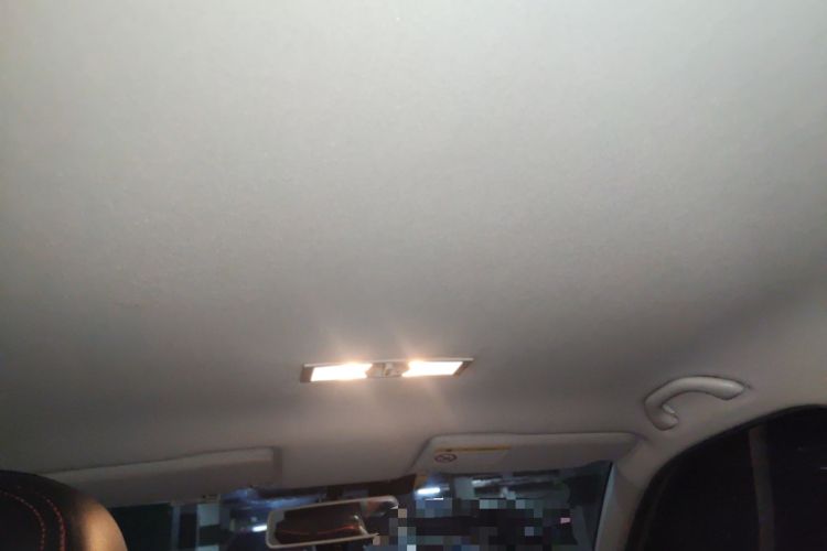 Used Volkswagen Lavida 2015 1.6L Automatic Fashion Edition Headliner