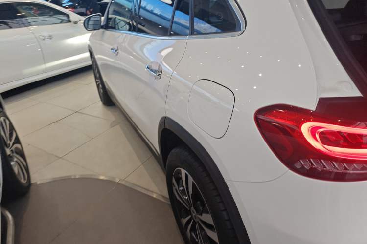 Used Mercedes-Benz GLA 2023 GLA 220
