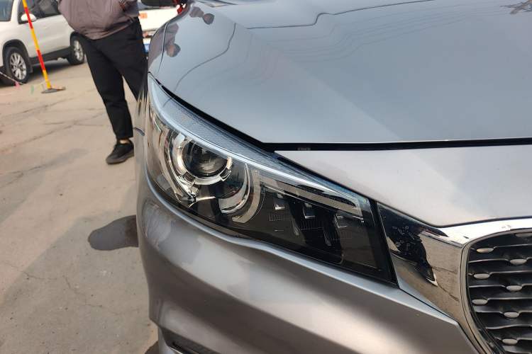 Used MG 6 2017 20T Manual Luxury Smart Connect Version China V Standard
