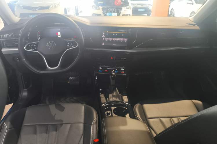 Used Volkswagen Passat 2024 380TSI Starry Dragon Edition
