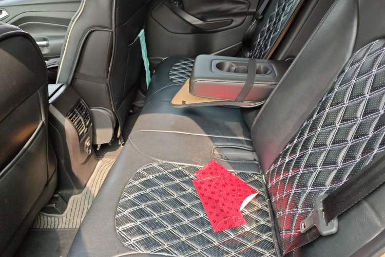 Used Ford Kuga 2015 1.5L GTDi Two-Wheel Drive Fashion Edition Left Rear Seat