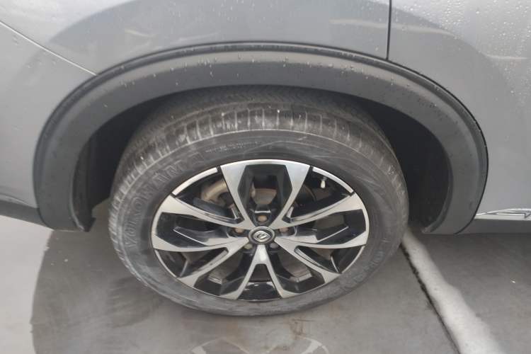 Used Changan CS85 COUPE 2019 1.5T DCT Dynamic Version China VI Standard
