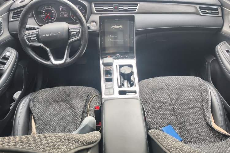 Used Roewe RX5 2022 330TGI Automatic National Style Edition Center Console