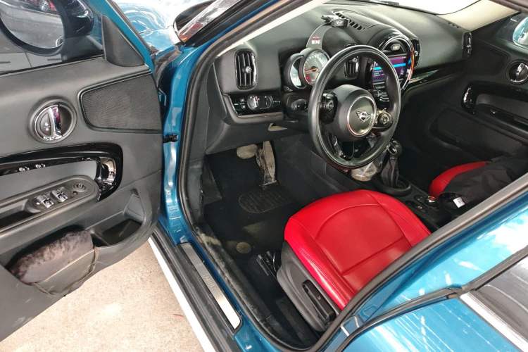 Used MINI Countryman 2018 1.5T COOPER Special Edition
