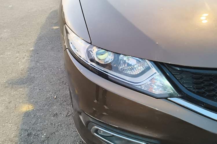 Used Honda Jade 2013 1.8L automatic Comfort version 5 seats