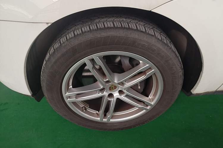 Used Porsche Macan 2023 Macan 2.0T