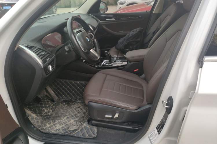 Used BMW X3 2020 xDrive25i M Sport Package Left Front Seat