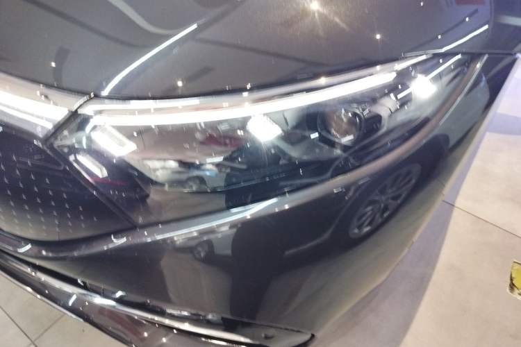 Used Mercedes-Benz EQS 2022 Updated Version 450+ Pioneer Edition Left Front Headlight