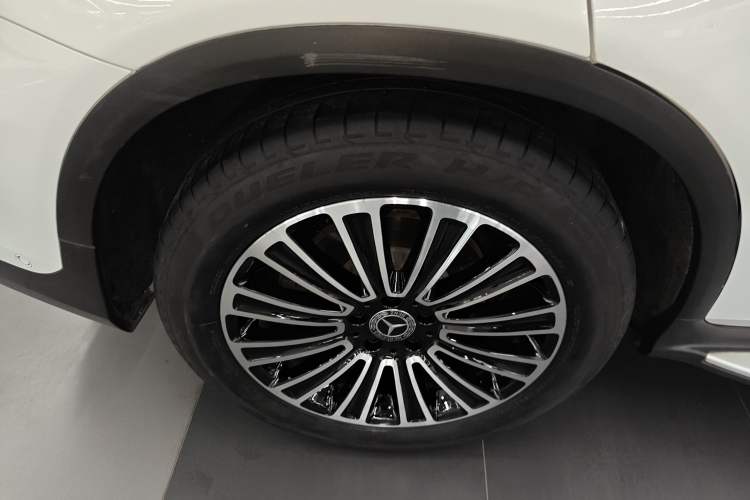 Used Mercedes-Benz GLC 2018 Facelifted GLC 260 4MATIC Dynamic Edition