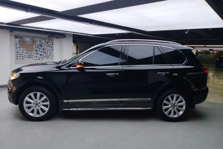 Used Haval H8 2015 2.0T Four-Wheel Drive Luxury Model