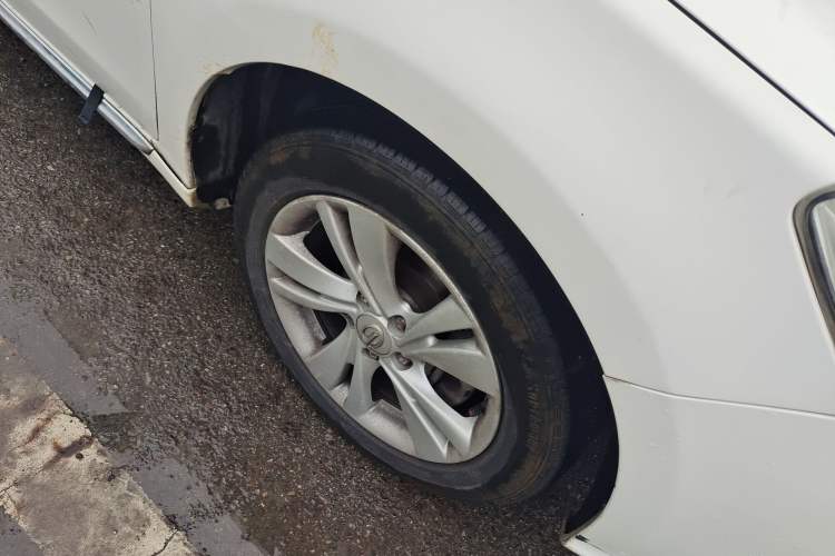 Used GAC Trumpchi GA3S Vision 2014 1.6L Automatic Luxury ESP Version
