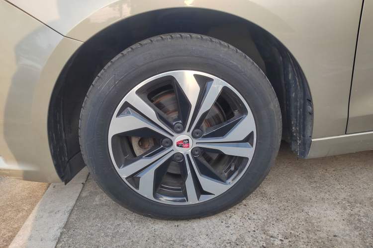 Used Roewe 360 2017 1.5L Automatic Luxury Edition