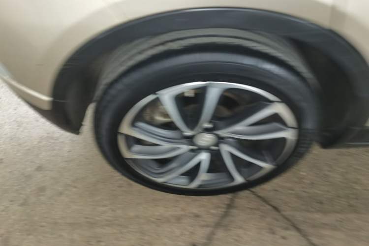 Used Geely Auto Emgrand GS 2016 Elegant Edition 1.3T Automatic ZhenShang Model
