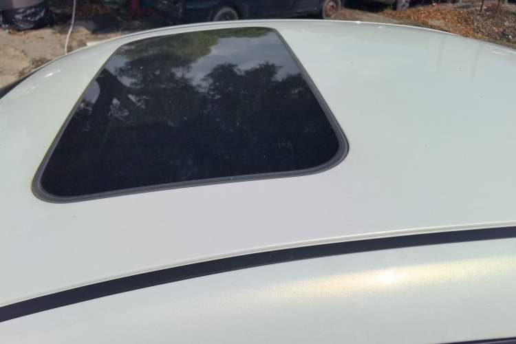 Used Mazda 3 Axela 2017 Sedan 1.5L Automatic Luxury Model Emission Standard China V
