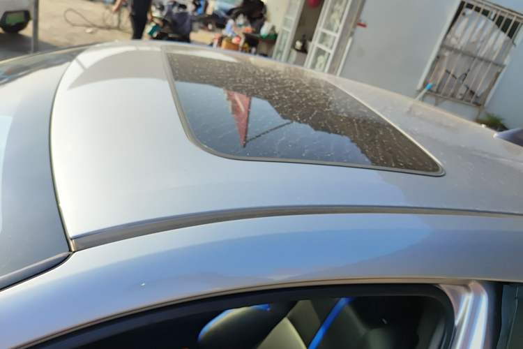 Used Toyota IZOA 2021 Dual-Motor 2.0L Yixiang Edition Roof