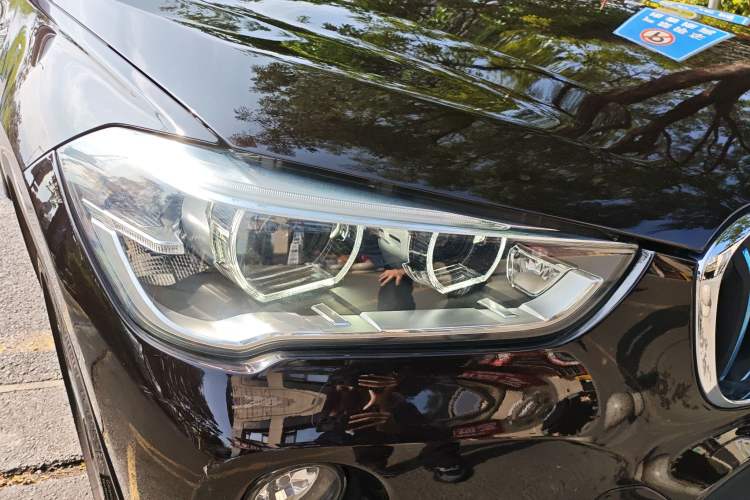 Used BMW X1 New Energy 2018 xDrive25Le Luxury Model Right Front Headlight