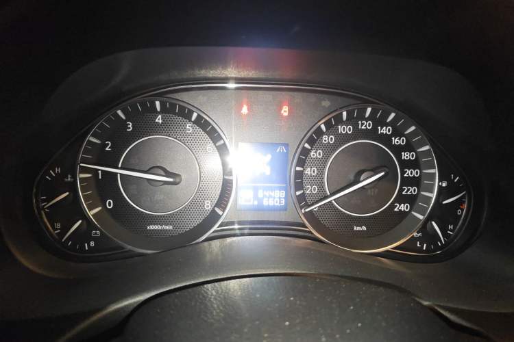 Used Nissan Patrol  Instrument Cluster