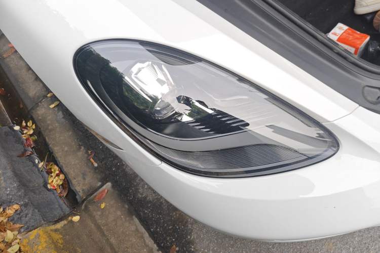 Used Porsche 718 2022 Boxster 2.0T Right Front Headlight